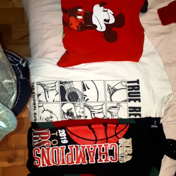 Manic of Disney - Picture 1 of 1